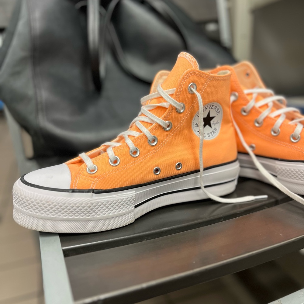 Converse All Star Lift Platform - image 3